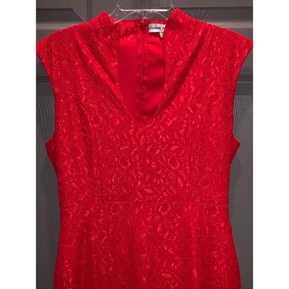 Almost Famous V-neck Bodycon dress - Picture 3 of 5